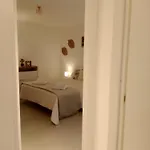 아파트 Tiny Di Carlo *