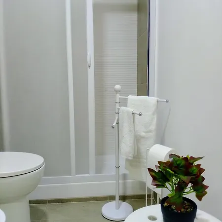 Tiny Di Carlo Palermo