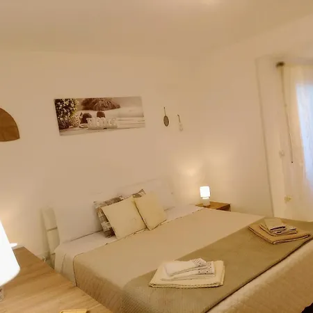Apartman Tiny Di Carlo