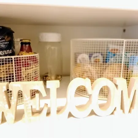 Tiny Di Carlo Apartman *